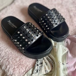 🖤Juicy Couture Slides🖤